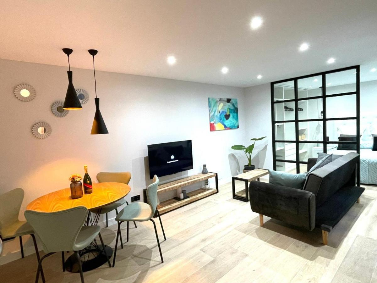 Alanda Vivienda Turistica Apartment Burgos Bagian luar foto