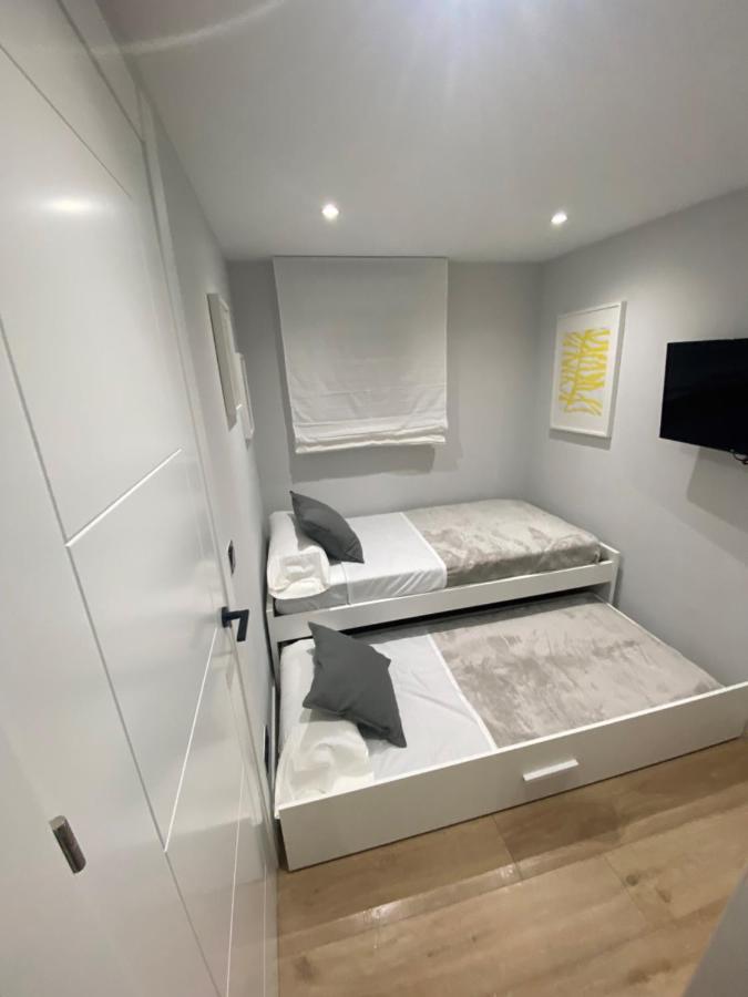 Alanda Vivienda Turistica Apartment Burgos Bagian luar foto